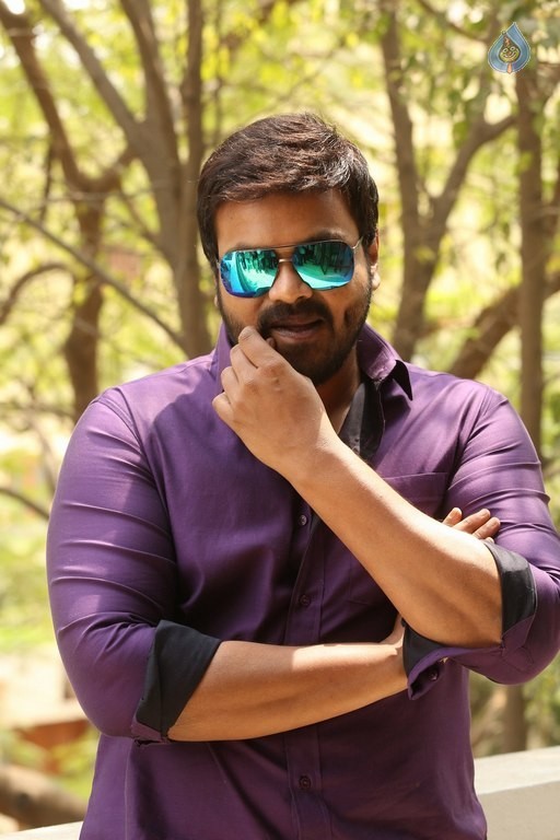 Manchu Manoj Interview Photos - 27 / 32 photos