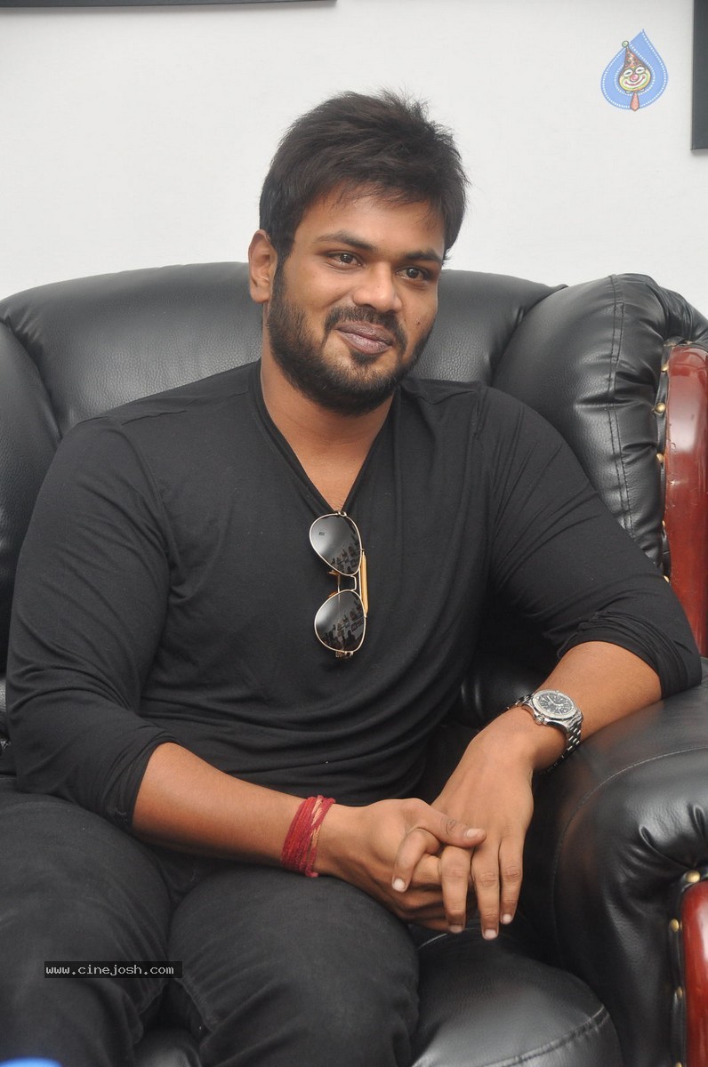 Manchu Manoj Interview Photos - 34 / 46 photos