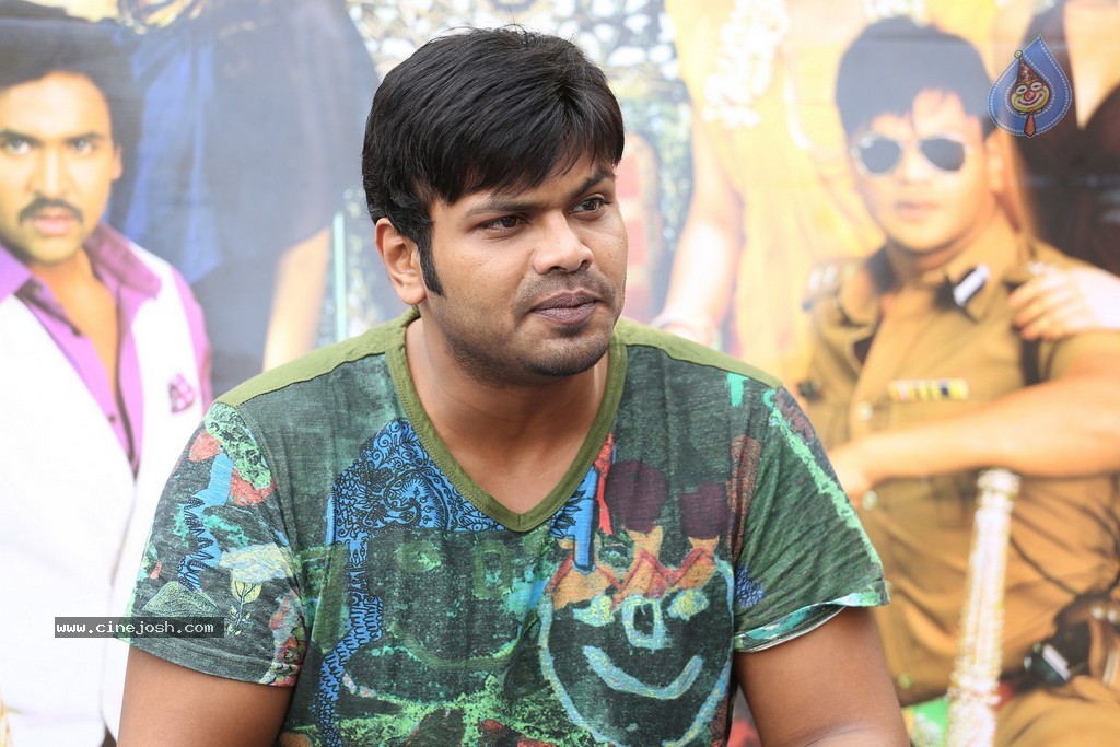 Manchu Manoj Kumar Stills - 11 / 82 photos