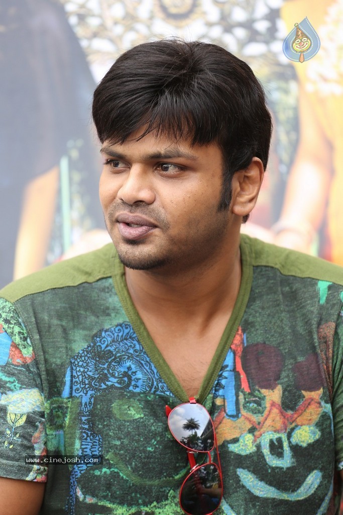 Manchu Manoj Kumar Stills - 18 / 82 photos