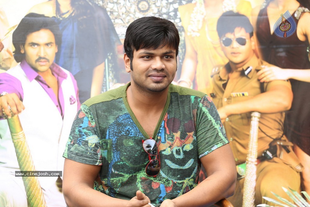 Manchu Manoj Kumar Stills - 23 / 82 photos