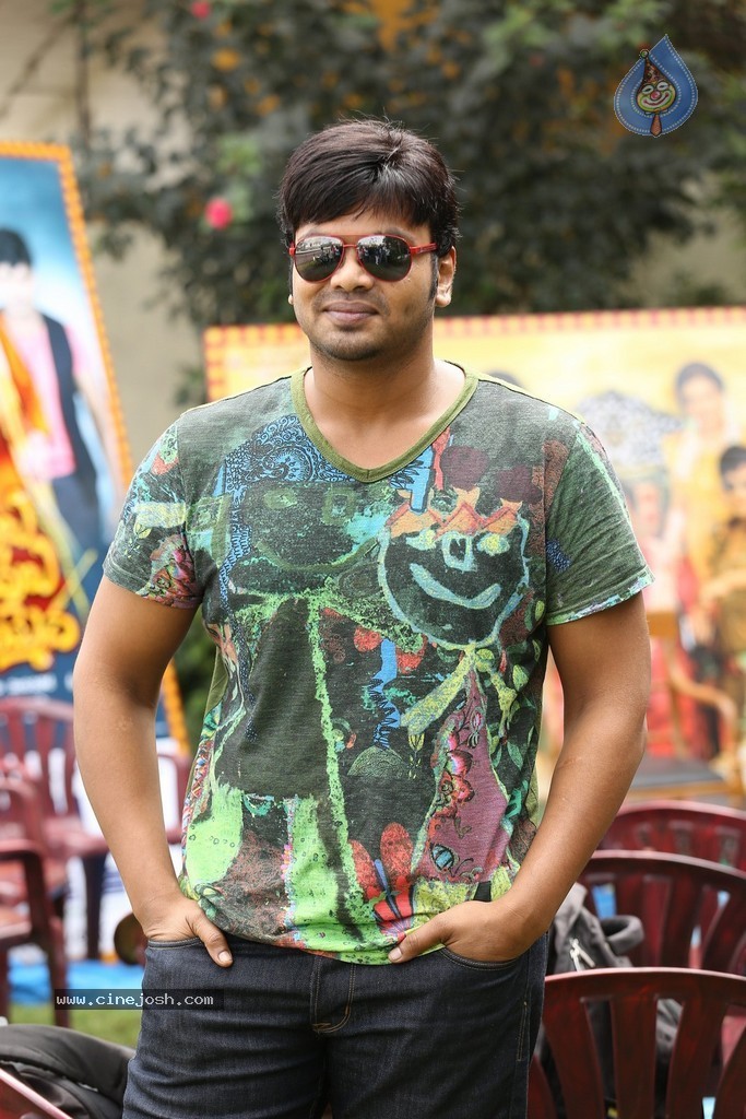 Manchu Manoj Kumar Stills - 30 / 82 photos