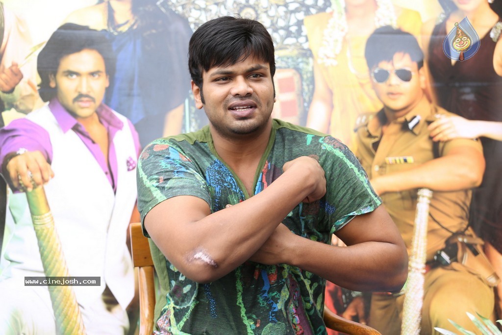 Manchu Manoj Kumar Stills - 32 / 82 photos