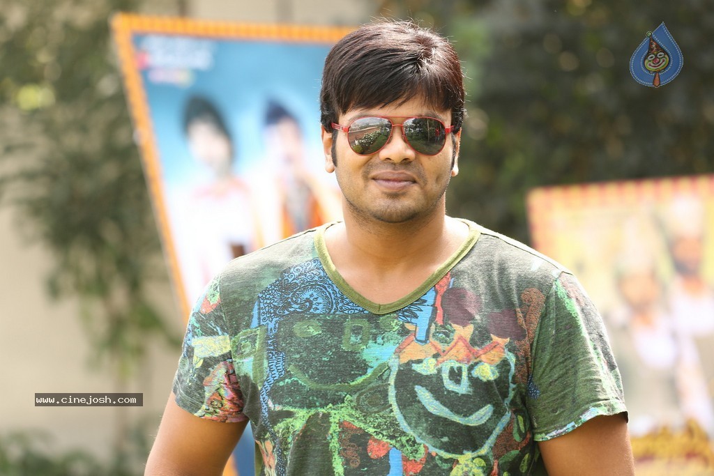 Manchu Manoj Kumar Stills - 75 / 82 photos