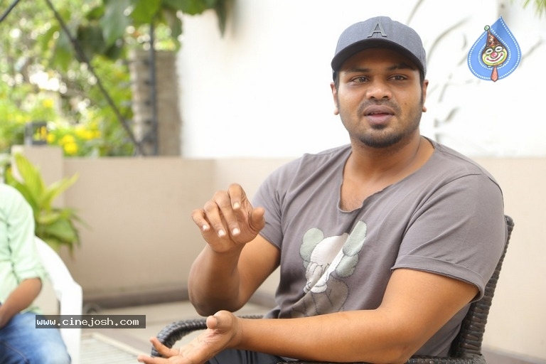 Manchu Manoj Okkadu Migiladu Interview Photos - 11 / 21 photos