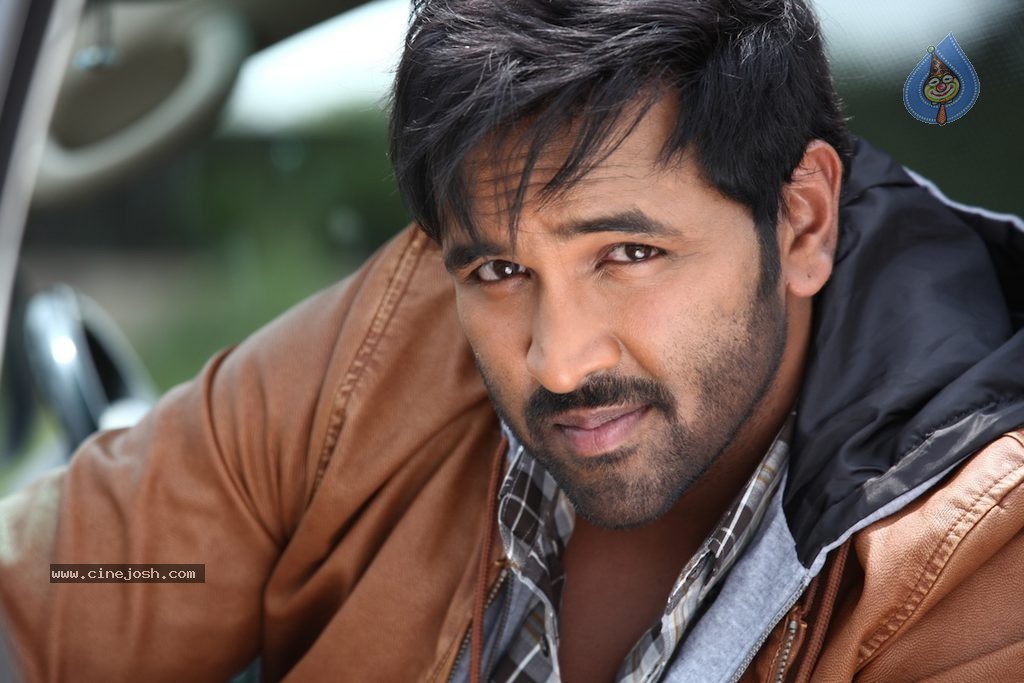 Manchu Vishnu New Stills - 1 / 4 photos