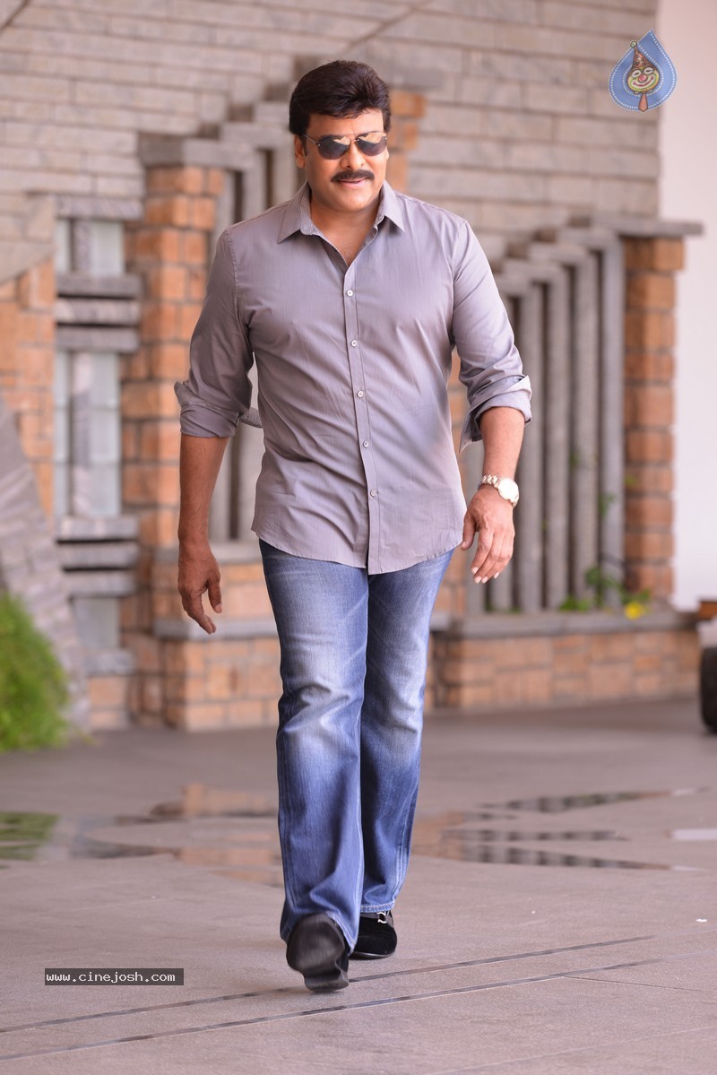 Mega Star Chiranjeevi New Look - 4 / 18 photos