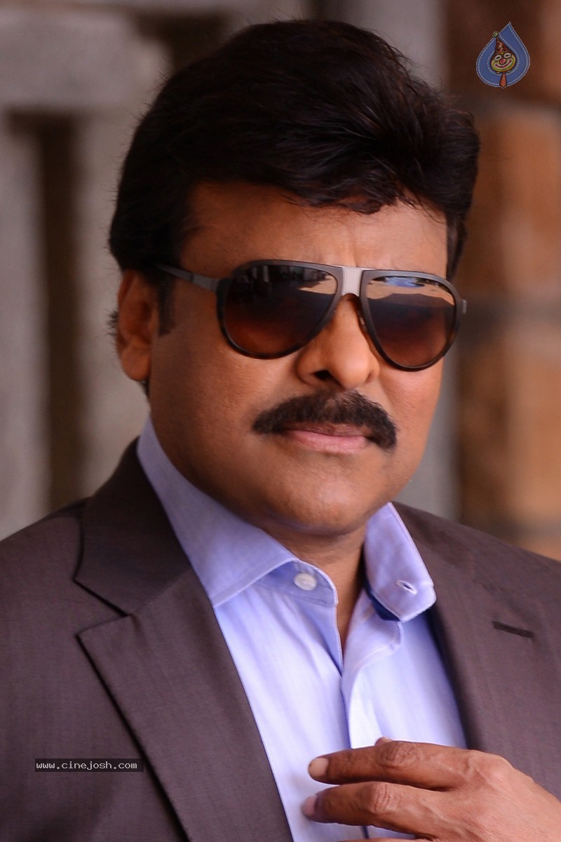 Mega Star Chiranjeevi New Look - 13 / 18 photos