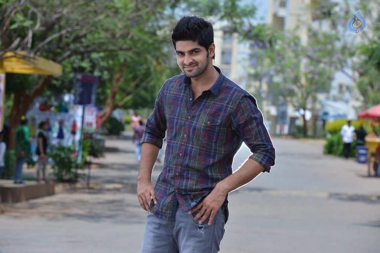 Naga Shaurya in Abbayitho Ammayi - 13 / 14 photos