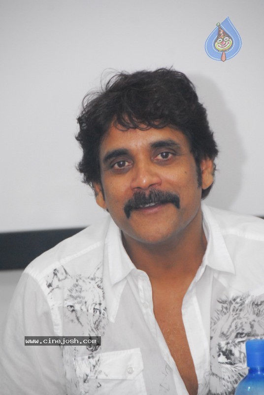Nagarjuna Gallery - 30 / 37 photos