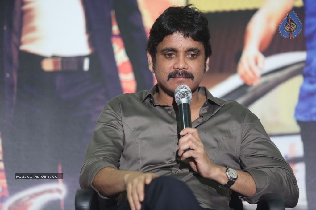 Nagarjuna Interview Stills - 8 / 109 photos