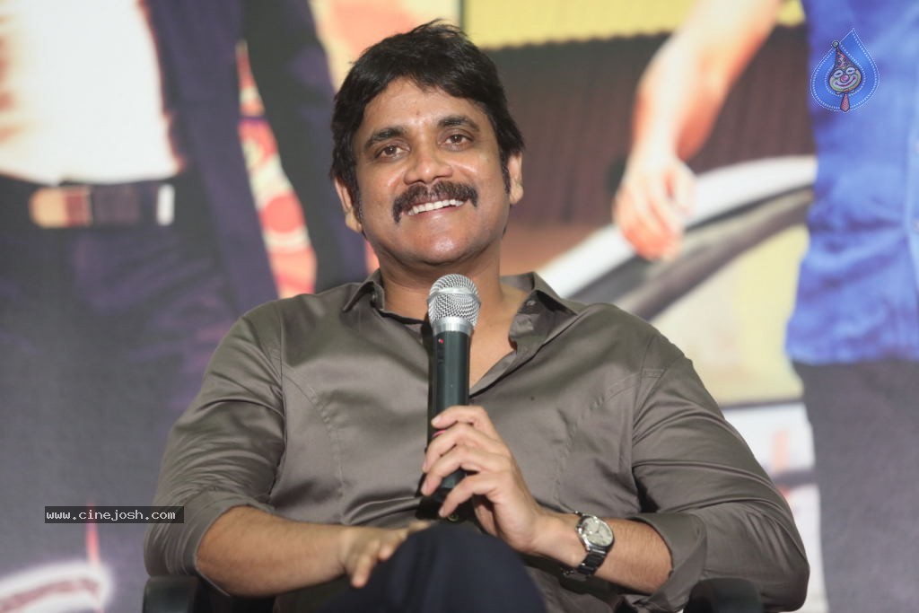 Nagarjuna Interview Stills - 11 / 109 photos