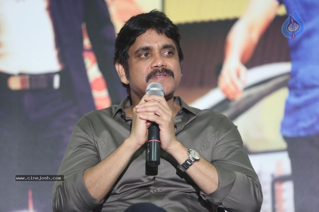 Nagarjuna Interview Stills - 18 / 109 photos