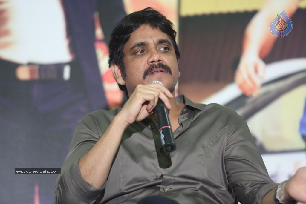 Nagarjuna Interview Stills - 28 / 109 photos