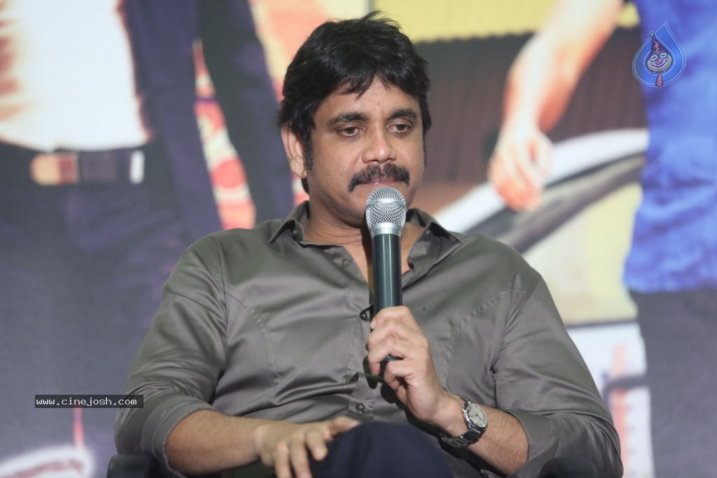 Nagarjuna Interview Stills - 32 / 109 photos