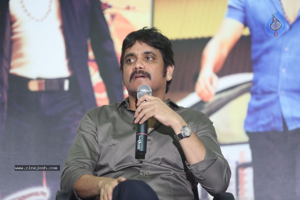 Nagarjuna Interview Stills - 35 / 109 photos