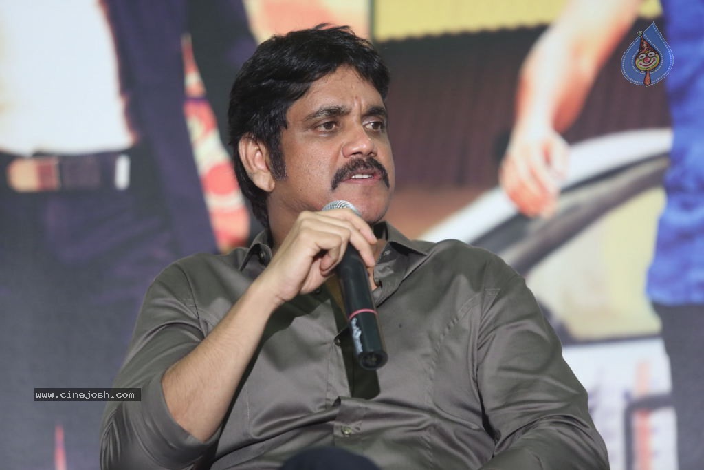 Nagarjuna Interview Stills - 36 / 109 photos