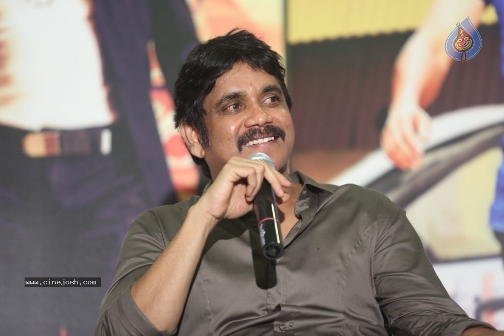 Nagarjuna Interview Stills - 38 / 109 photos