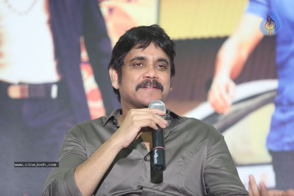 Nagarjuna Interview Stills - 45 / 109 photos