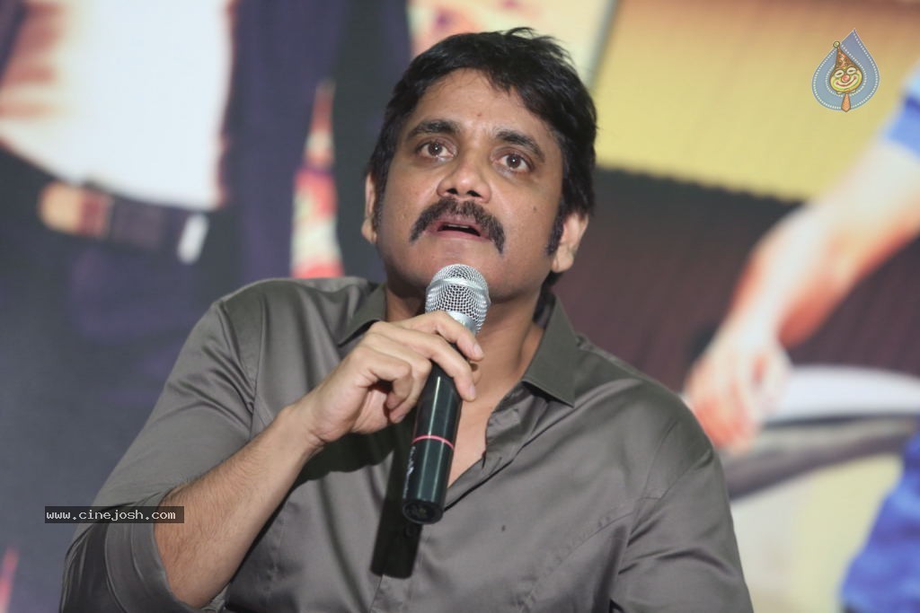 Nagarjuna Interview Stills - 50 / 109 photos