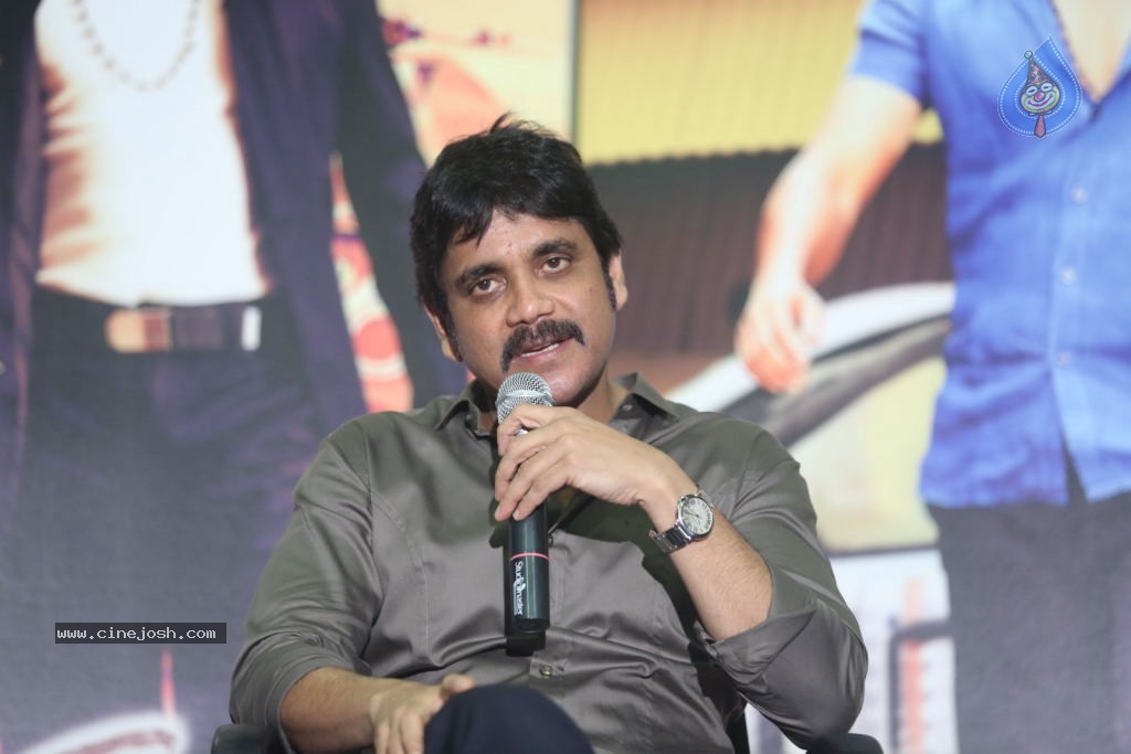 Nagarjuna Interview Stills - 66 / 109 photos
