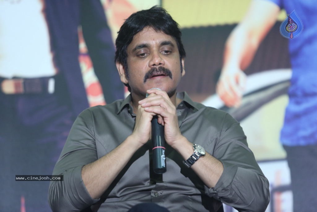 Nagarjuna Interview Stills - 79 / 109 photos
