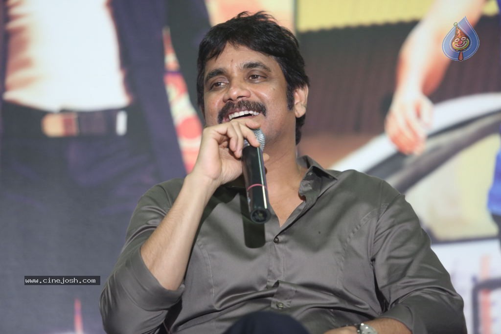 Nagarjuna Interview Stills - 83 / 109 photos