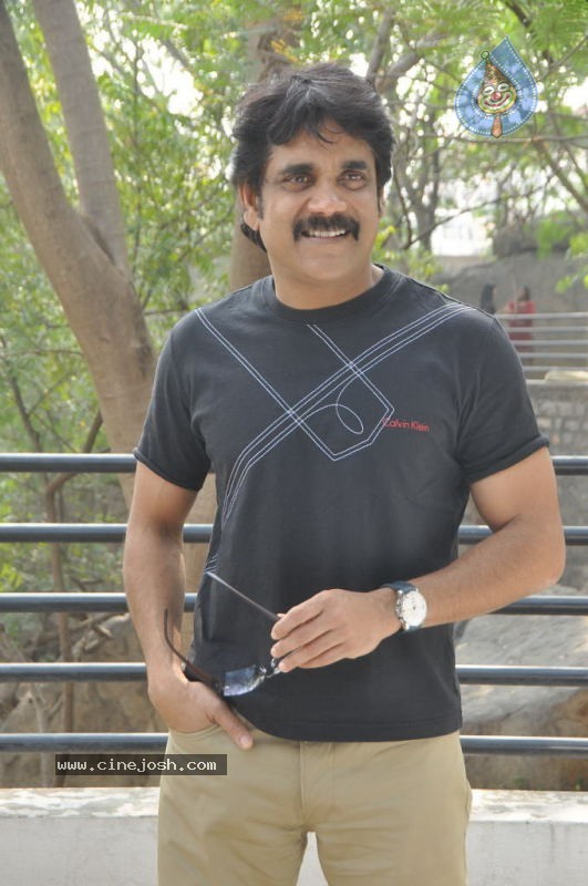 Nagarjuna Solo Stills - 1 / 58 photos