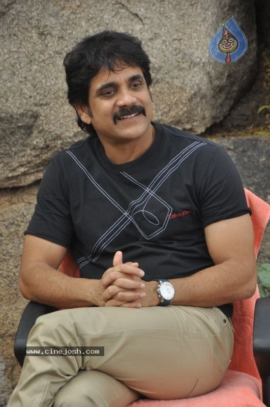 Nagarjuna Solo Stills - 11 / 58 photos