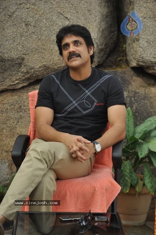 Nagarjuna Solo Stills - 40 / 58 photos