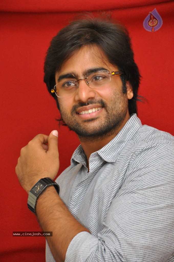 Nara Rohit New Stills - 16 / 37 photos