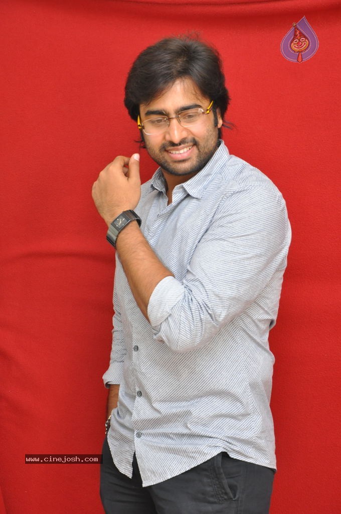 Nara Rohit New Stills - 34 / 37 photos