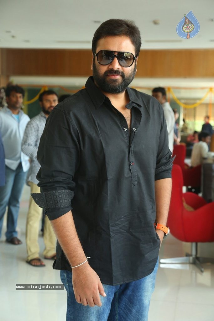 Nara Rohit Photos - 9 / 63 photos