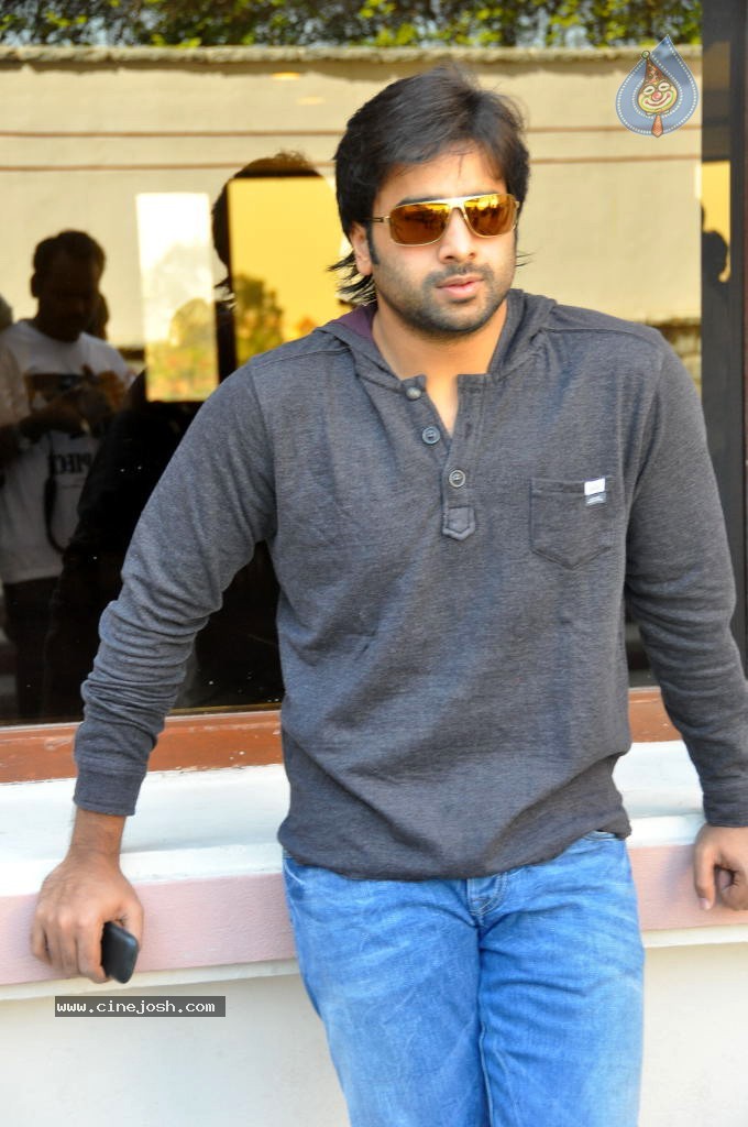 Nara Rohit Solo Stills - 16 / 31 photos