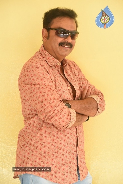 Naresh Photos - 20 / 21 photos