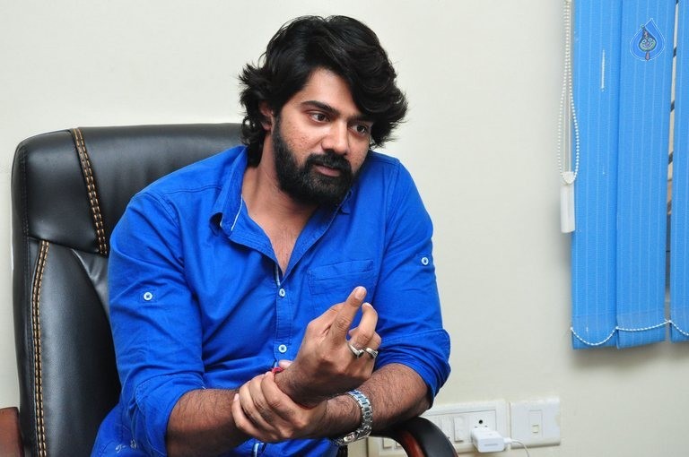 Naveen Chandra New Photos - 1 / 21 photos