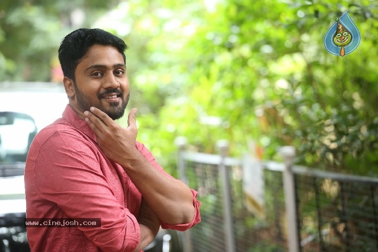 Nenu Lenu  Movie Hero Harshith Interview - 10 / 20 photos