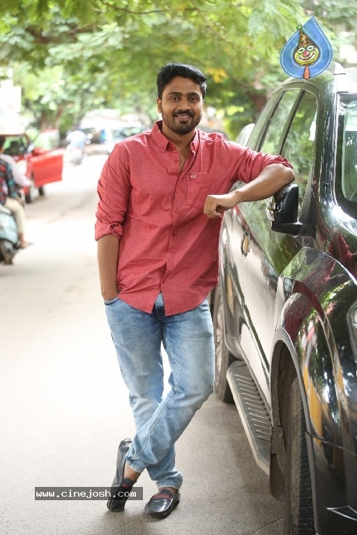 Nenu Lenu  Movie Hero Harshith Interview - 15 / 20 photos