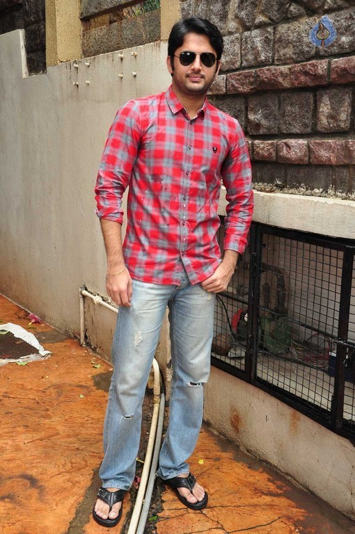 Nitin Interview Photos - 16 / 21 photos