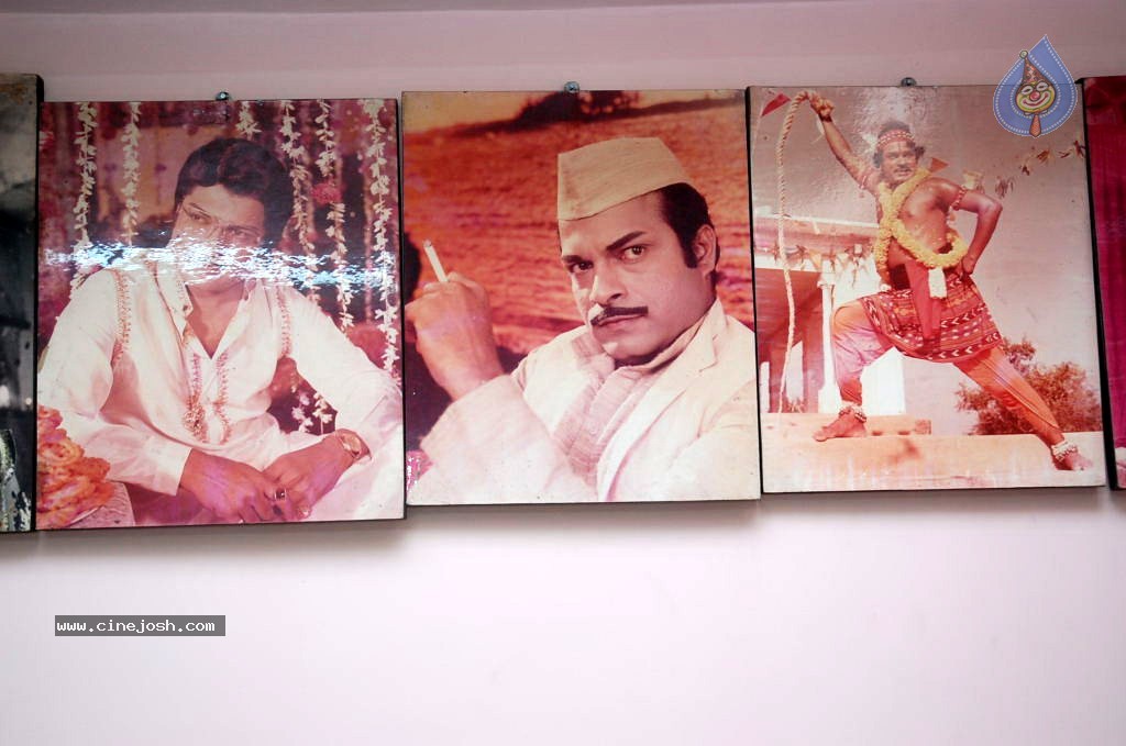 Nutan Prasad Old Photos - 4 / 64 photos