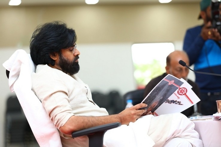 Pawan Kalyan in Janasena Meeting - 17 / 31 photos