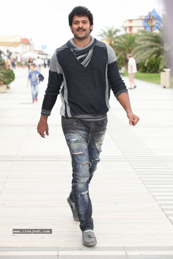 Prabhas Birthday Walls n Stills - 7 / 14 photos