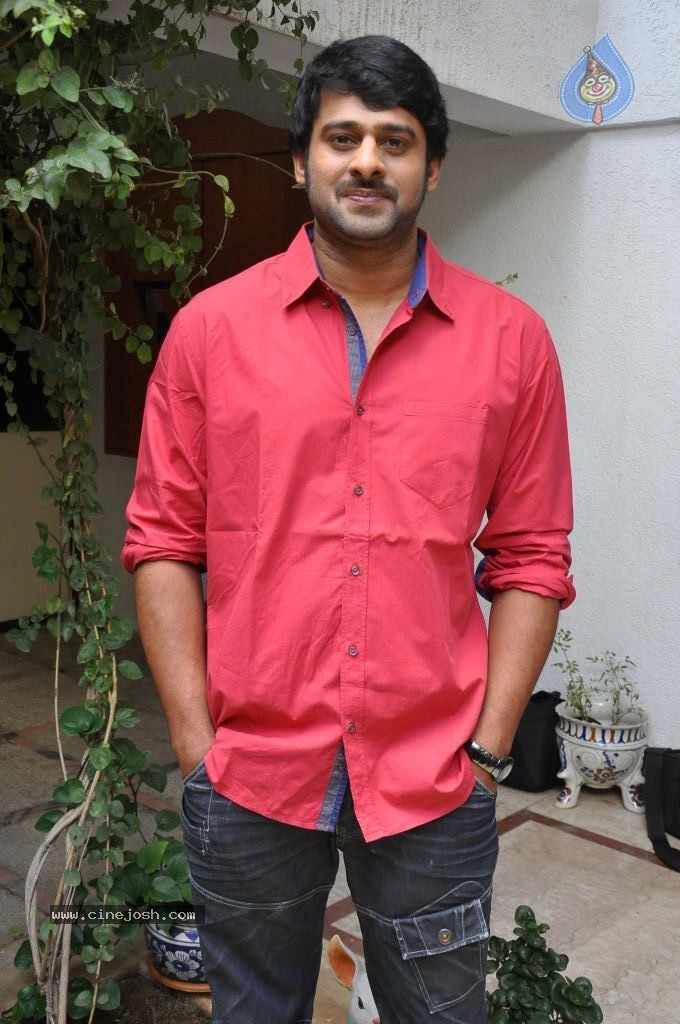 Prabhas Stills - 12 / 75 photos