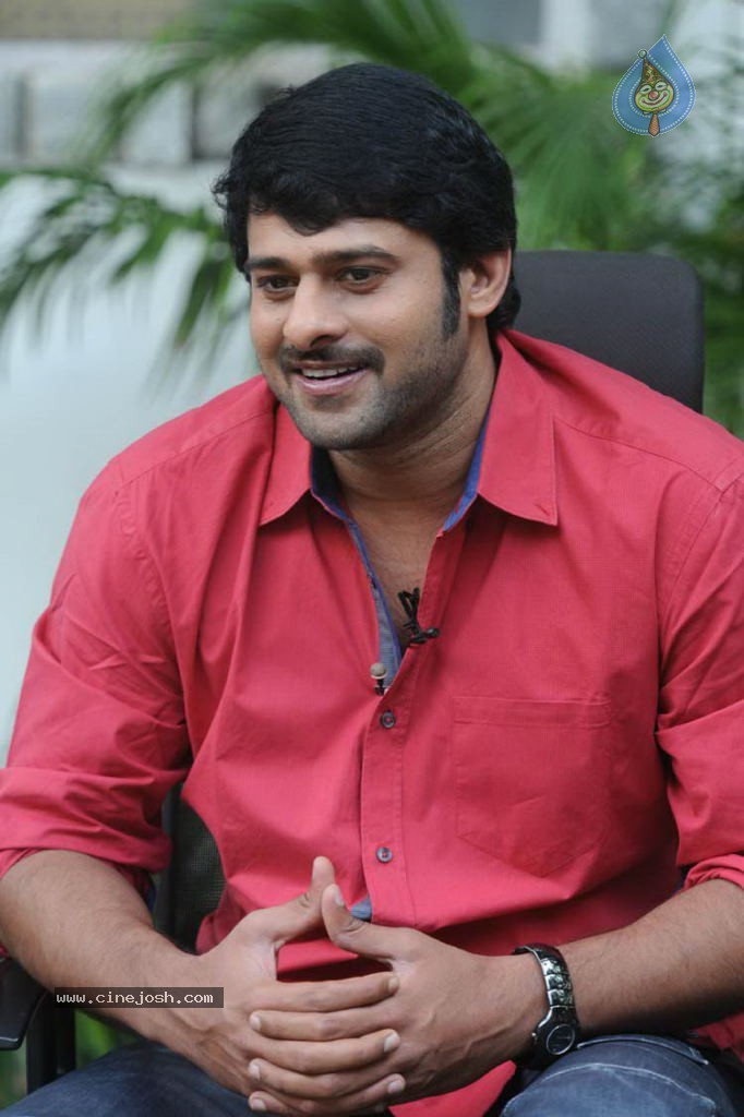 Prabhas Stills - 46 / 75 photos