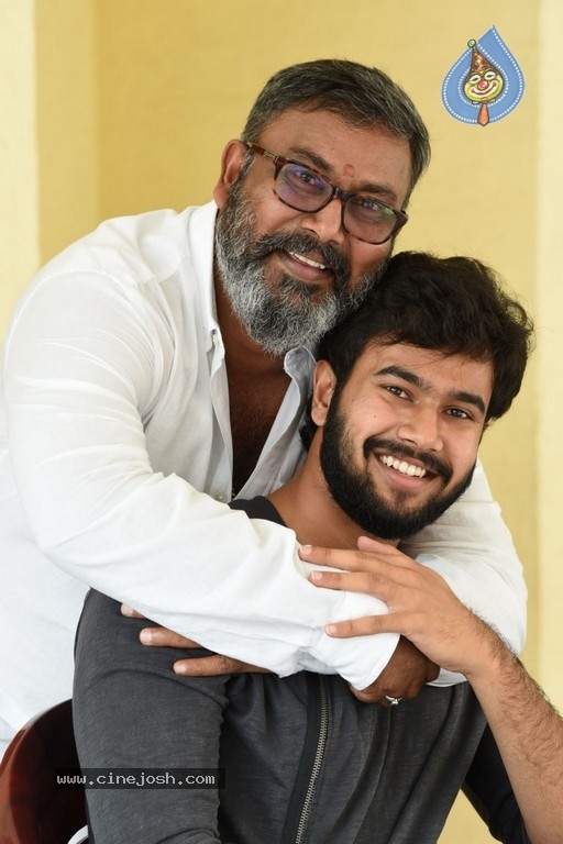 Rahul Vijay Interview Photos - 34 / 40 photos