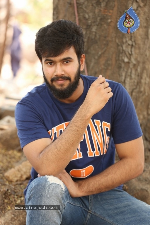 Rahul Vijay Interview Photos - 4 / 21 photos