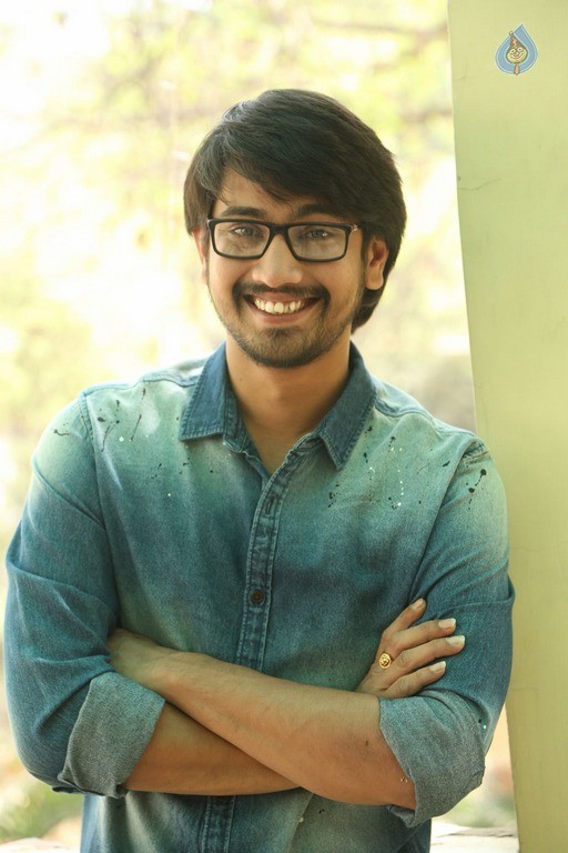 Raj Tarun Interview Photos - 15 / 21 photos