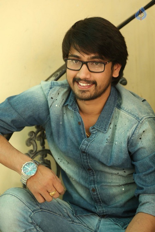 Raj Tarun Interview Photos - 18 / 21 photos