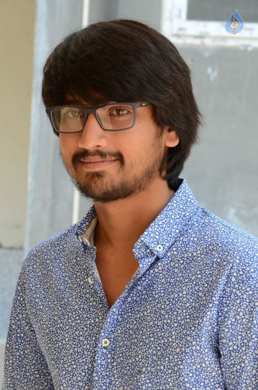 Raj Tarun Interview Photos - 6 / 21 photos