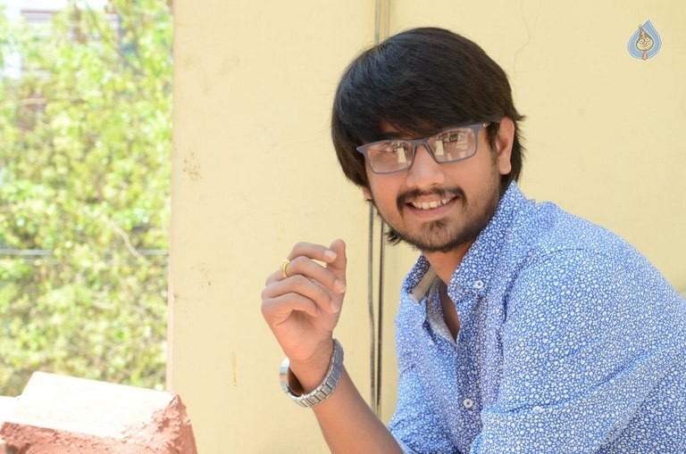 Raj Tarun Interview Photos - 9 / 21 photos